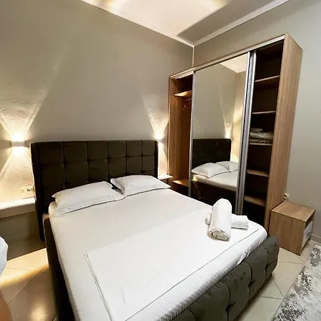 Trip-stop Apartament *